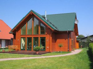 Vierck Holzhaus in Blockhausbauweise